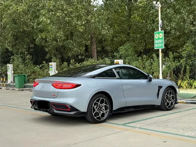 Hozon Neta GT — Фото автомобиля 8