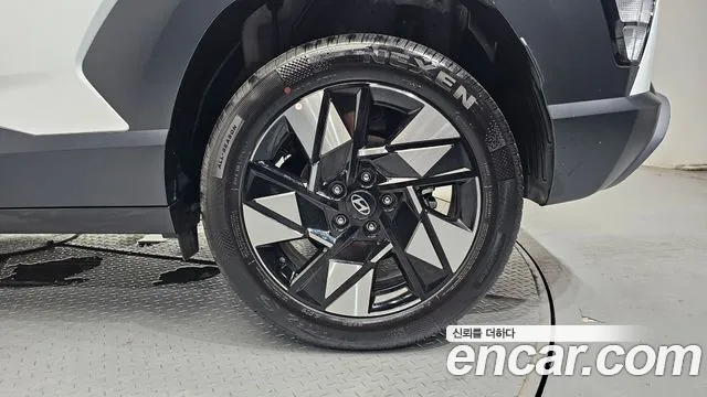 Hyundai Kona Kona (SX2) Бензин 1.6 турбо 2WD — Фото автомобиля 21