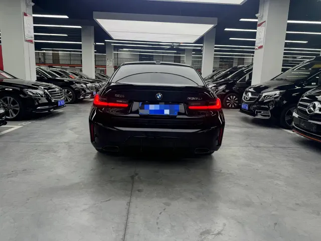 BMW 3 Series — Фото автомобиля 14