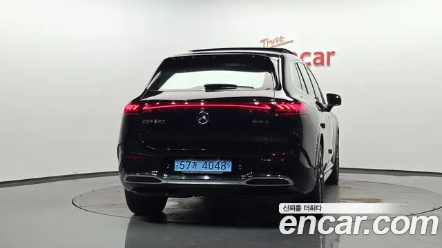 Mercedes-Benz EQS — Фото автомобиля 3