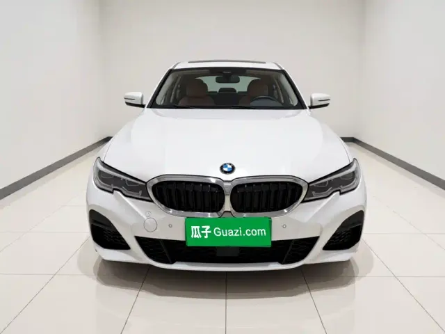 BMW 3 Series — Фото автомобиля 2