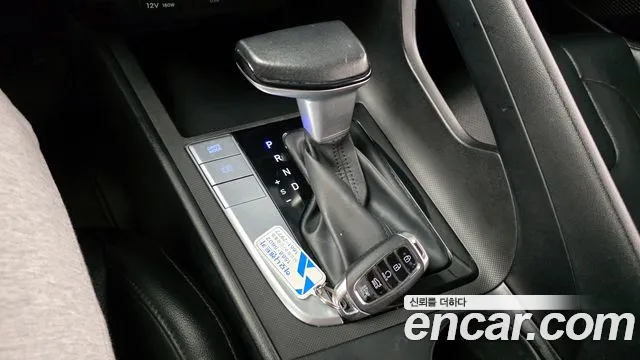 Hyundai AVANTE Avante (CN7) — Фото автомобиля 9