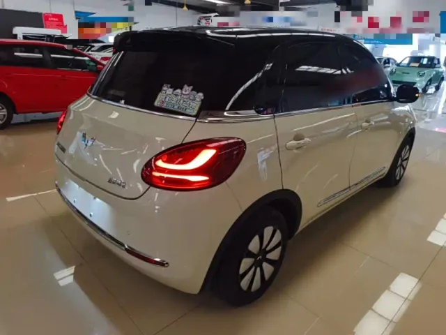 Wuling Bingo — Фото автомобиля 6