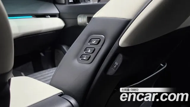 Kia EV4 — Фото автомобиля 28