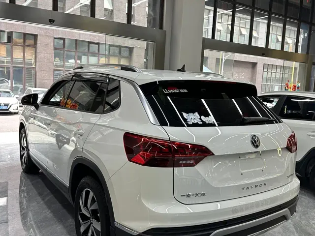 Volkswagen Tayron 2022 280TSI 2WD Luxury Smart Connect Edition — Фото автомобиля 4