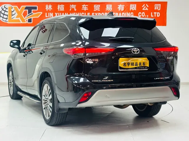 Toyota Highlander — Фото автомобиля 6