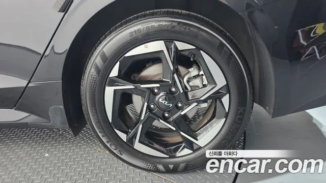 Kia K5 Новый K5 3 поколение — Фото автомобиля 19