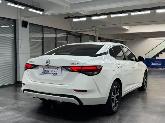 Nissan Sylphy — Фото автомобиля 7