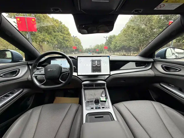 BYD Seal 07 DM-i — Фото автомобиля 4