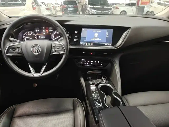 Buick Envision Plus — Фото автомобиля 9