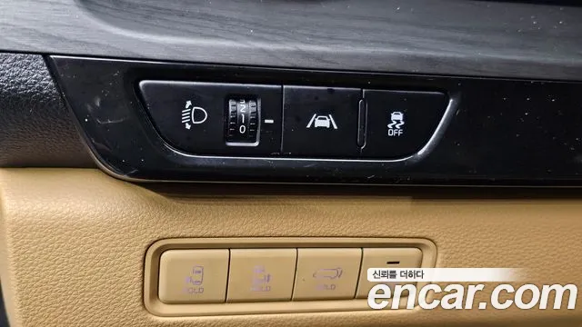 Kia Carnival — Фото автомобиля 29