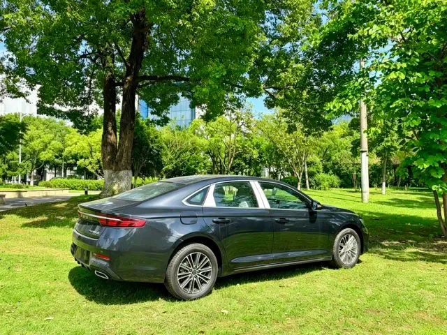 Geely Xingrui — Фото автомобиля 6