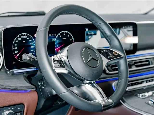 Mercedes-Benz V-Class — Фото автомобиля 9