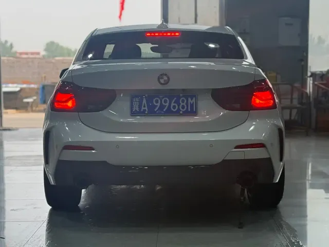 BMW 1 Series — Фото автомобиля 13