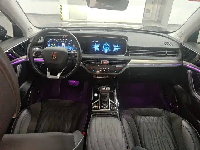Hongqi HS5 — Фото автомобиля 9