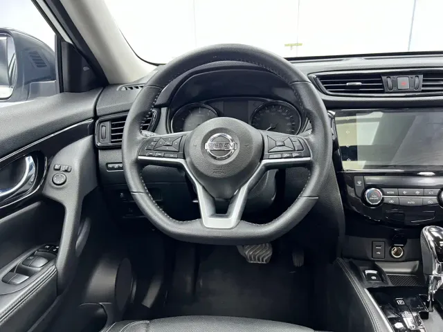 Nissan X-Trail — Фото автомобиля 10
