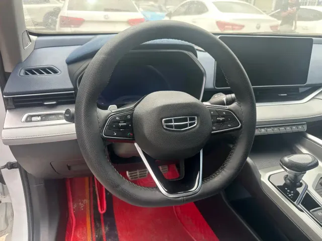 Geely Xingrui — Фото автомобиля 5