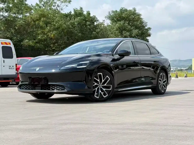 Фотография автомобиля — Baojun Xiangjing