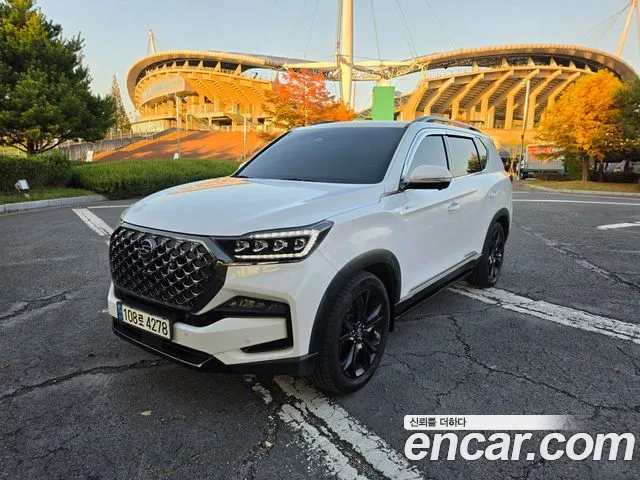 Фотография автомобиля — KGM Rexton New