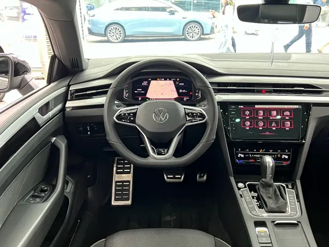 Volkswagen CC — Фото автомобиля 9