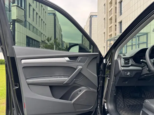 Audi Q5L — Фото автомобиля 8