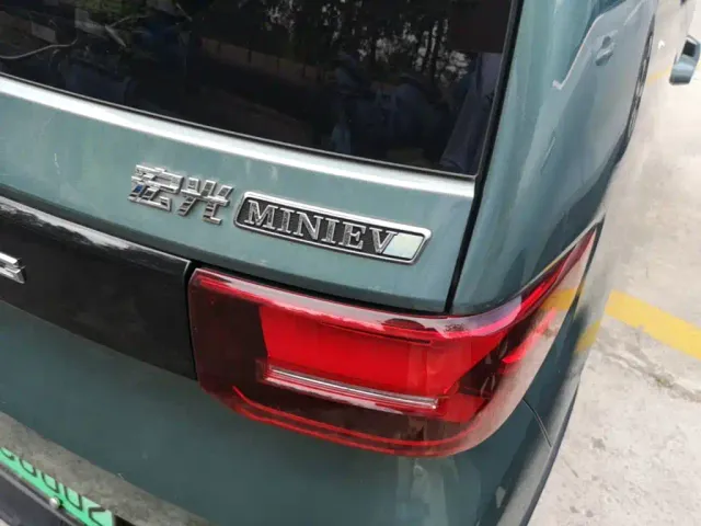 Wuling Hongguang Mini EV — Фото автомобиля 7