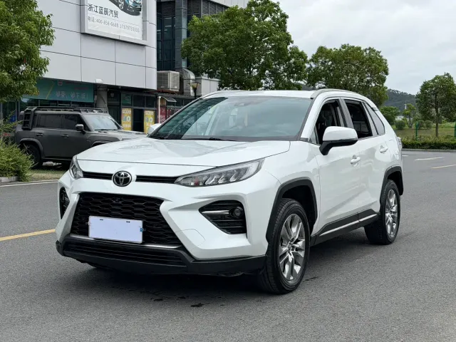 Фотография автомобиля — Toyota Wildlander