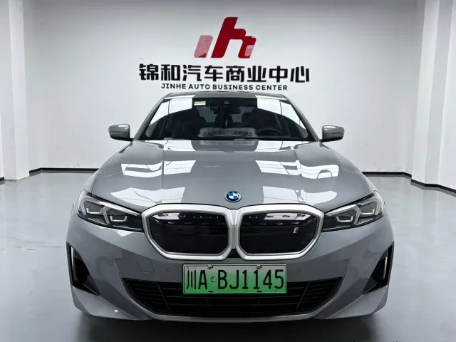 BMW i3 — Фото автомобиля 2