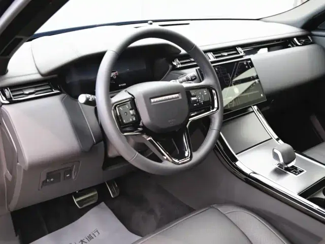 Land Rover Range Rover Velar — Фото автомобиля 13