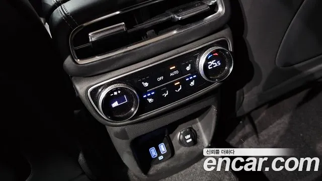 Genesis GV80 2.5T Бензин AWD — Фото автомобиля 18