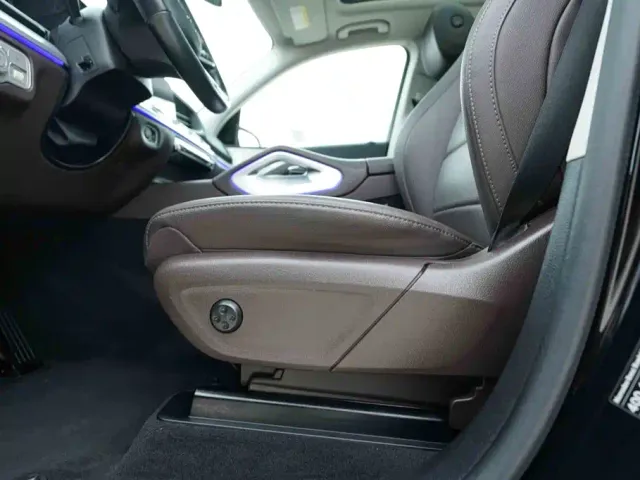 Mercedes-Benz GLE-Class — Фото автомобиля 11
