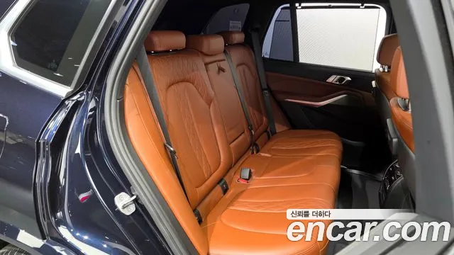 BMW X5 — Фото автомобиля 11