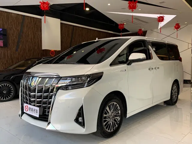 Фотография автомобиля — Toyota Alphard