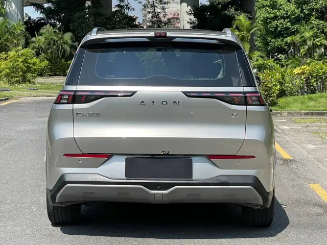 GAC Aion Y — Фото автомобиля 23