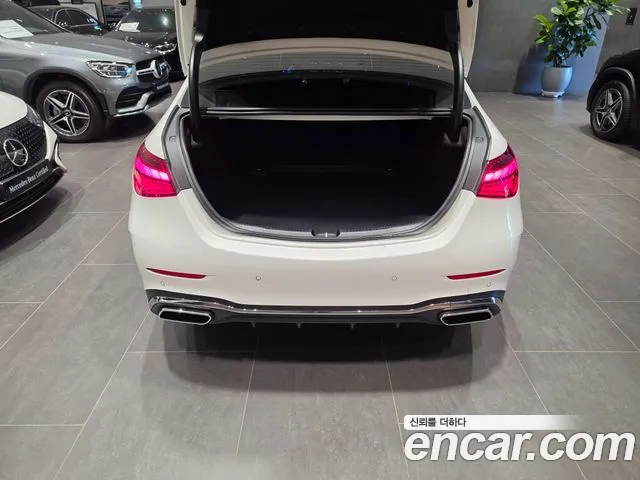Mercedes-Benz C-Class W206 — Фото автомобиля 13