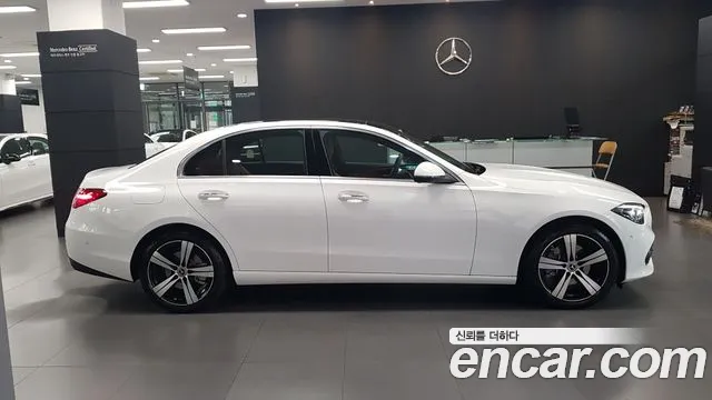 Mercedes-Benz C-Class — Фото автомобиля 4
