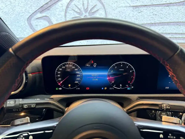 Mercedes-Benz CLA-Class — Фото автомобиля 11