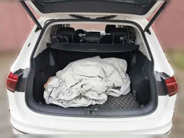 Volkswagen Tiguan L 2022 330TSI Auto 2WD R-Line Premium Edition — Фото автомобиля 5