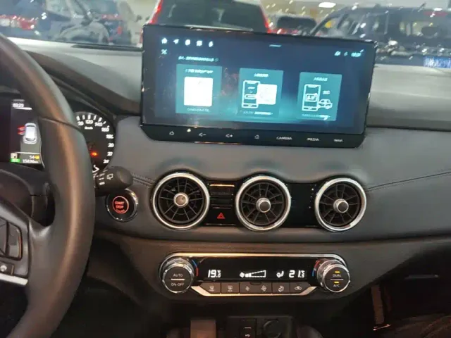 Nissan Qashqai — Фото автомобиля 12