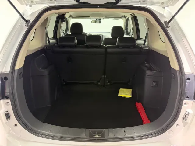 Mitsubishi Outlander — Фото автомобиля 14