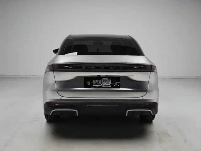 Geely Galaxy L6 — Фото автомобиля 5
