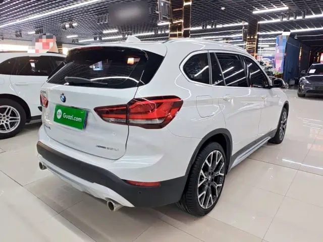 BMW X1 — Фото автомобиля 6