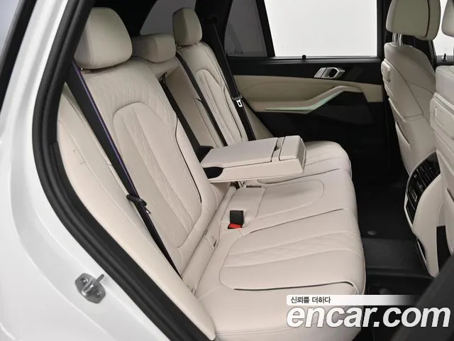 BMW X5 — Фото автомобиля 12