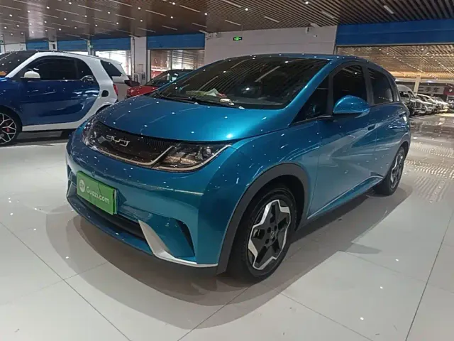 Фотография автомобиля — BYD Dolphin