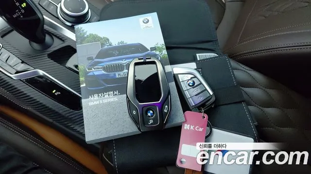 BMW 5 Series G30 — Фото автомобиля 15