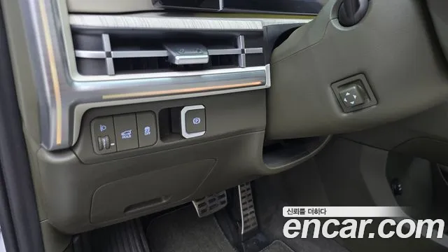 Hyundai Santa Fe MX5 — Фото автомобиля 27