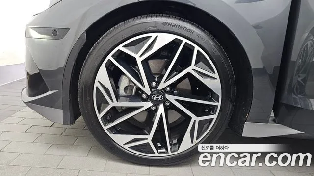 Hyundai Ioniq 6 — Фото автомобиля 5