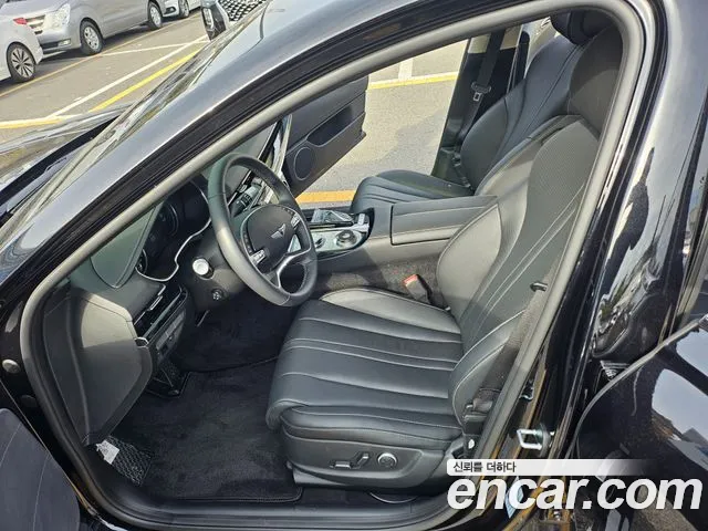 Genesis G80 Бензин 2.5 турбо AWD — Фото автомобиля 8
