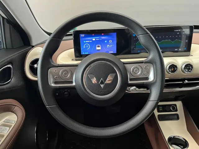 Wuling Bingo — Фото автомобиля 14