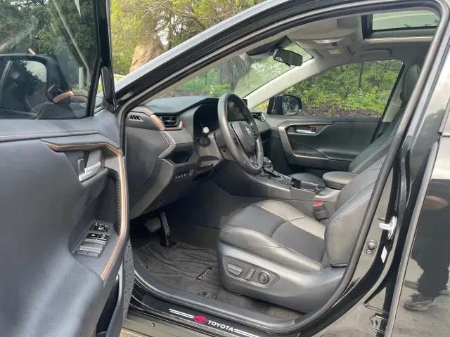 Toyota Wildlander — Фото автомобиля 11